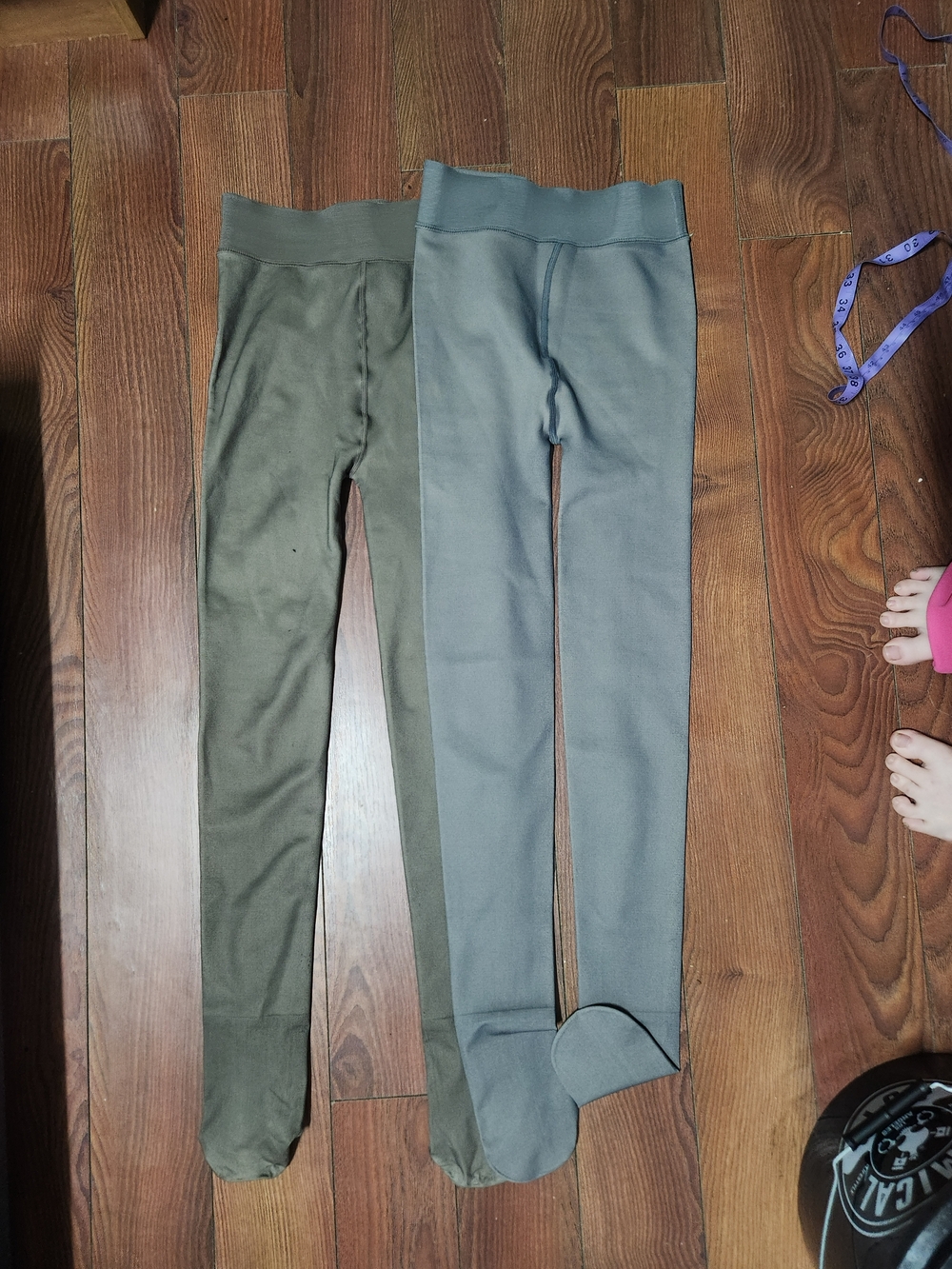 Women's Footed Leggings Duo - Olive Green & Gray